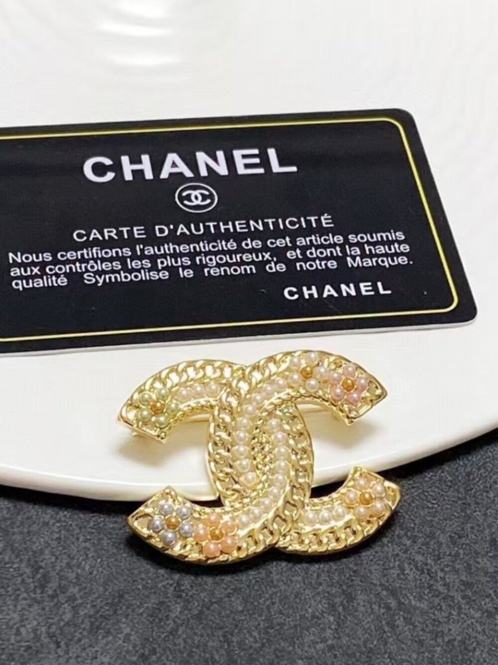 🧩Chanel brooch - Picture 5 of 6